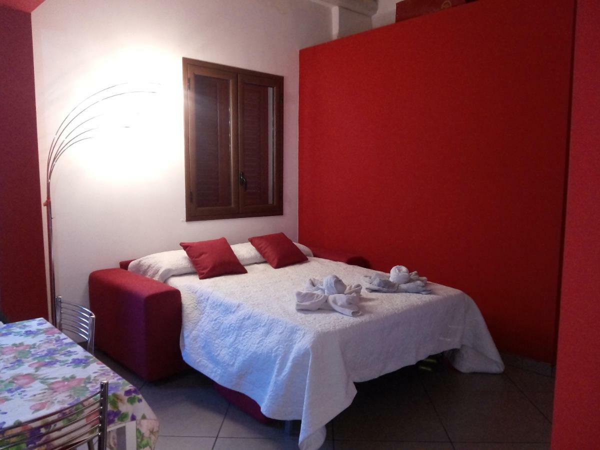 Jiulia'S House Apartment Castellammare del Golfo Bagian luar foto